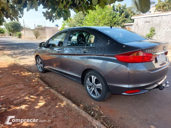 CITY 1.5 EX Sedan 16V