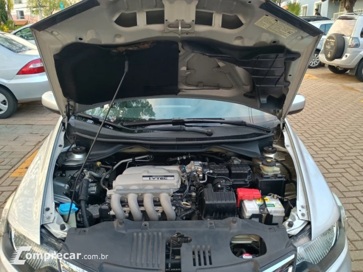 CITY 1.5 LX Sedan 16V