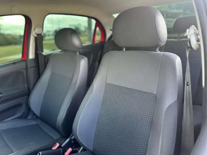 VOYAGE 1.0 12V MPI TOTALFLEX 4P MANUAL