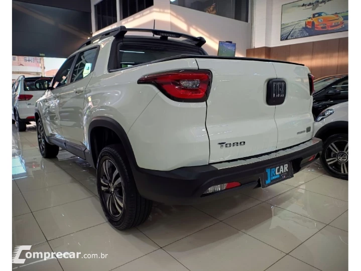 TORO 1.3 TURBO 270 FLEX FREEDOM AT6