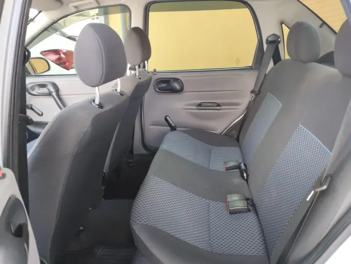 CLASSIC 1.0 MPFI LS 8V