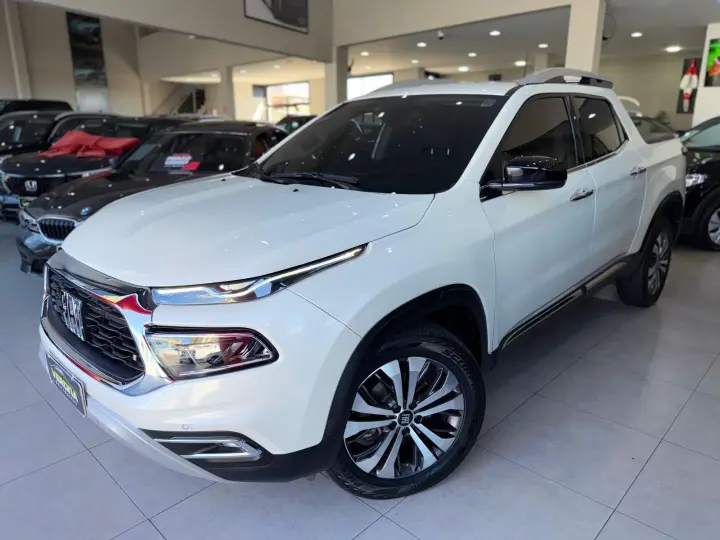 TORO 2.0 16V Turbo Volcano 4WD AT9