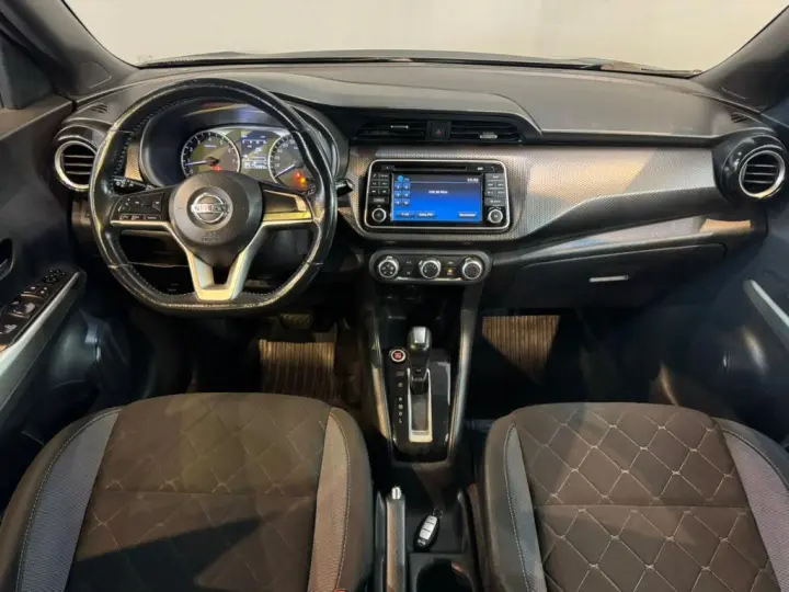 KICKS SV 1.6 16V FlexStar 5p Aut.