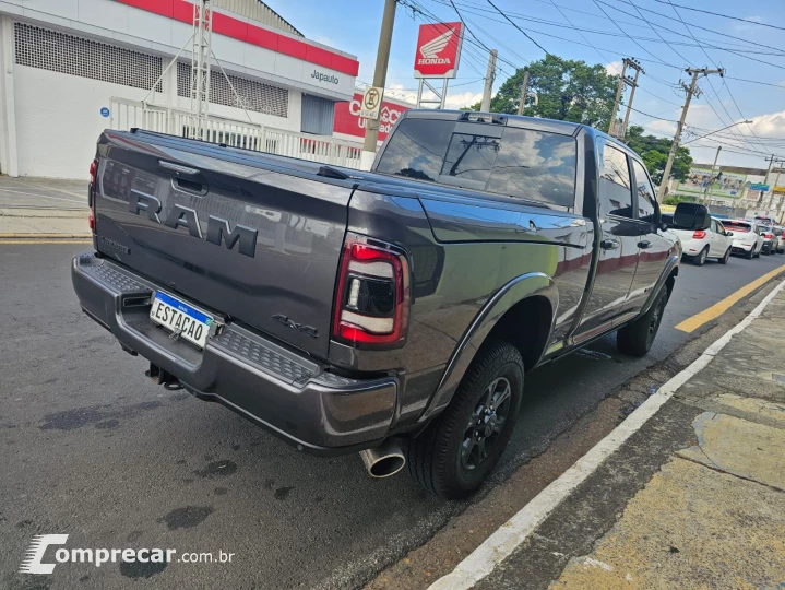 RAM 6.7 2500 Night Edition 4X4 CD I6 Turbo