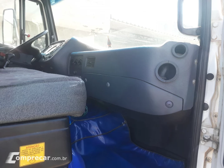 Mercedes Benz 1718 / Caçamba