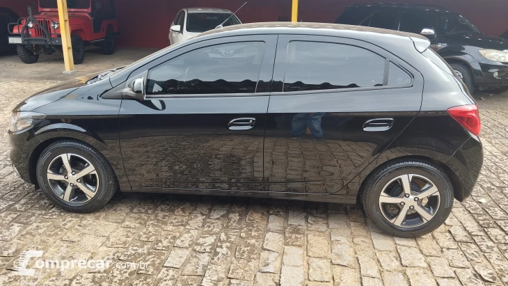 ONIX 1.4 MPFI LTZ 8V