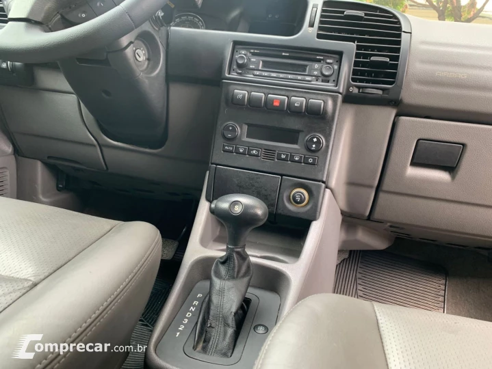 ZAFIRA 2.0 MPFI ELITE 8V FLEX 4P AUTOMÁTICO