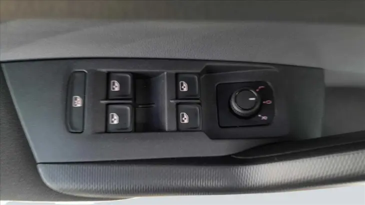 VIRTUS 1.0 170 TSI MANUAL