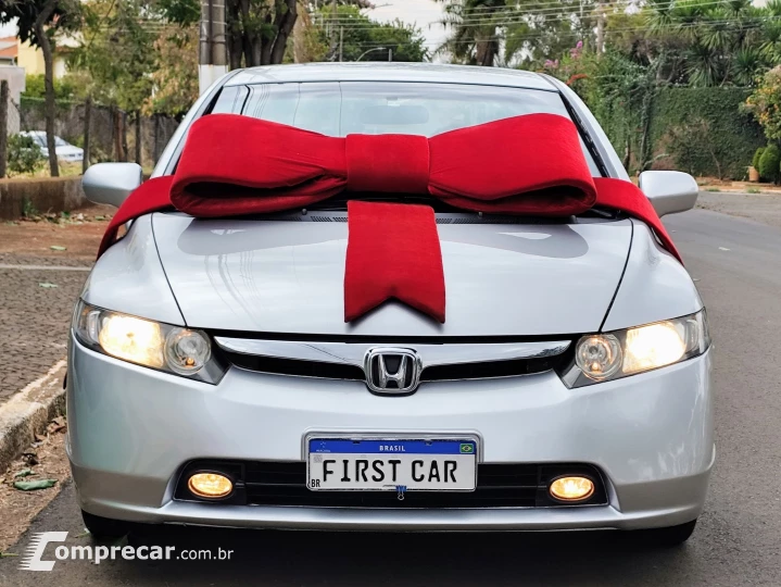 CIVIC 1.8 LXS 16V FLEX 4P AUTOMÁTICO