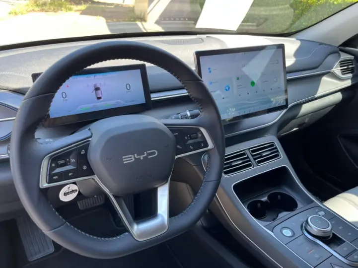 KING 1.5 Dm-i Phev GS