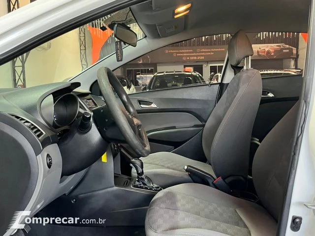 HB20S - 1.6 COMFORT PLUS 16V 4P AUTOMÁTICO