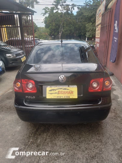 POLO SEDAN 1.6 MI 8V