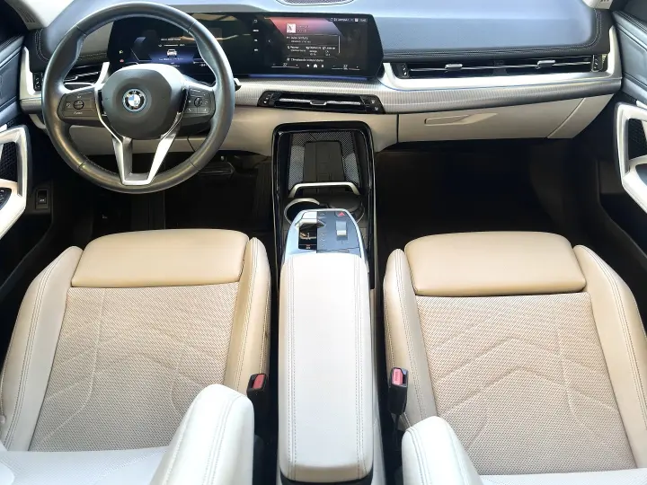 iX1 ELÉTRICO eDRIVE20 X LINE