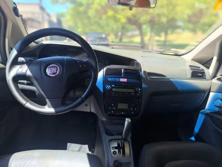 LINEA 1.8 Absolute 16V