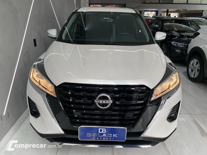 KICKS Active 1.6 16V Flex Aut.