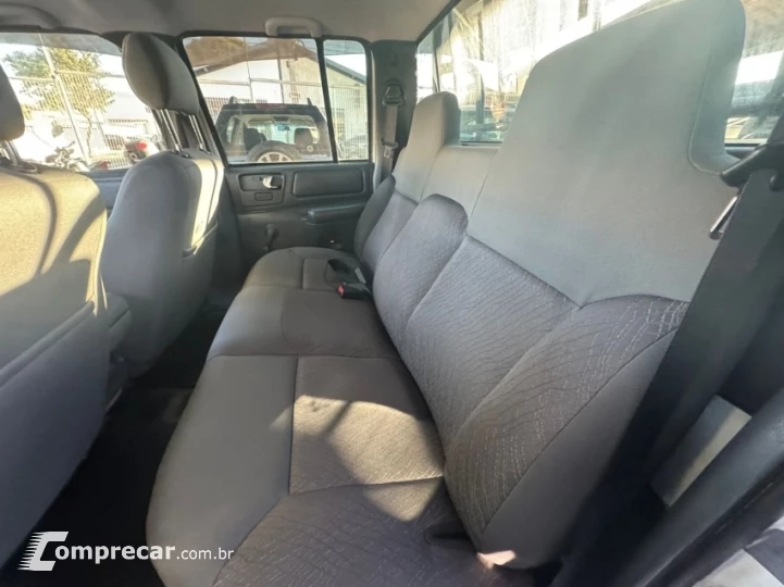 S10 2.4 Advantage 4X2 CD 8V