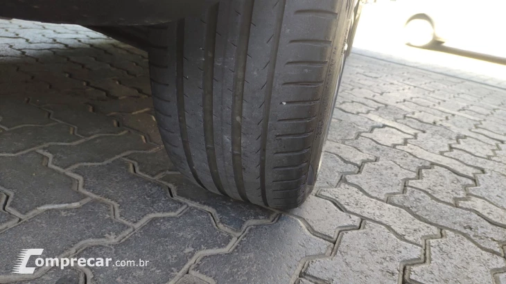 COMPASS 1.3 T270 TURBO LIMITED AT6