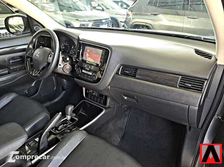 OUTLANDER 2.0 Comfort 16V