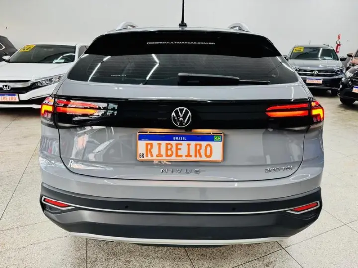 NIVUS HIGHLINE 1.0 200 TSI FLEX AUT.