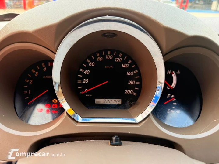 Hilux SW4 SRV D4-D 4x4 3.0 TDI Dies. Aut