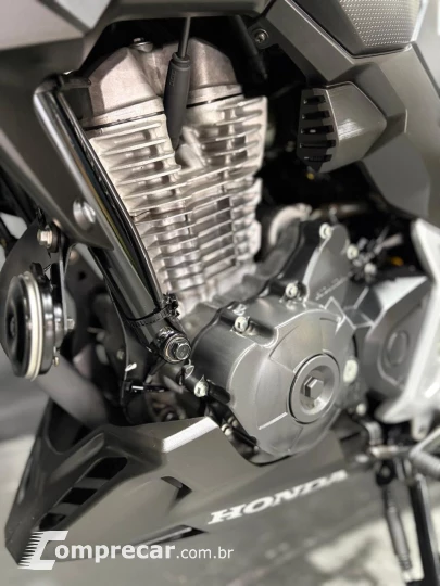 CB 300 F TWISTER CBS