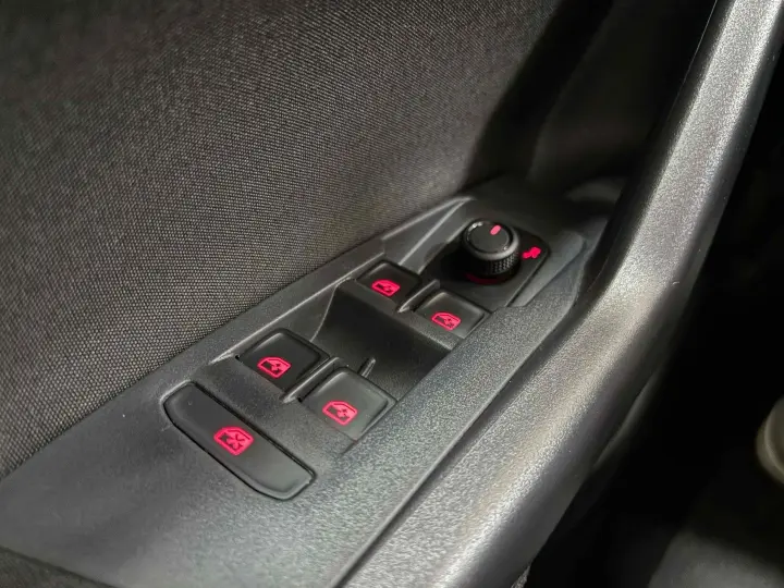 NIVUS 1.0 200 TSI TOTAL FLEX COMFORTLINE AUTOMÁTICO