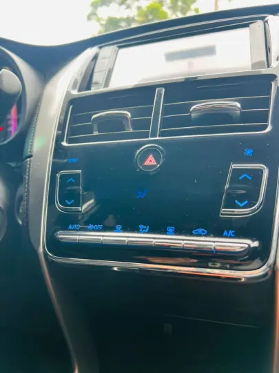 YARIS XL Plus Con. 1.5 Flex 16V 5p Aut.