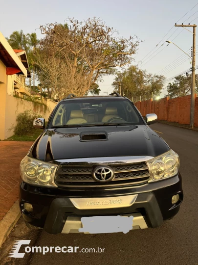HILUX SW4 3.0 SRV 4X4 7 Lugares 16V Turbo Intercooler