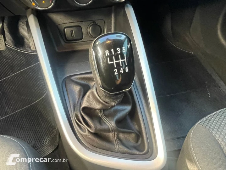 Onix Sedan 1.0 12V 4P FLEX LT PLUS