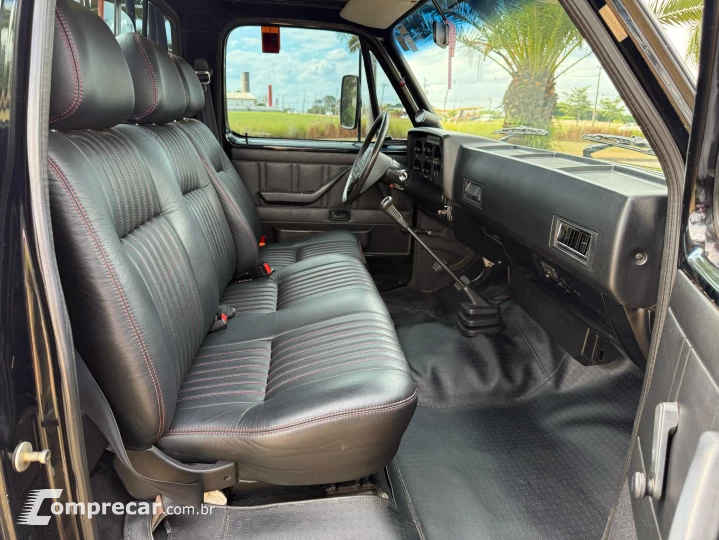 D20 4.0 Custom DE Luxe CS 8V