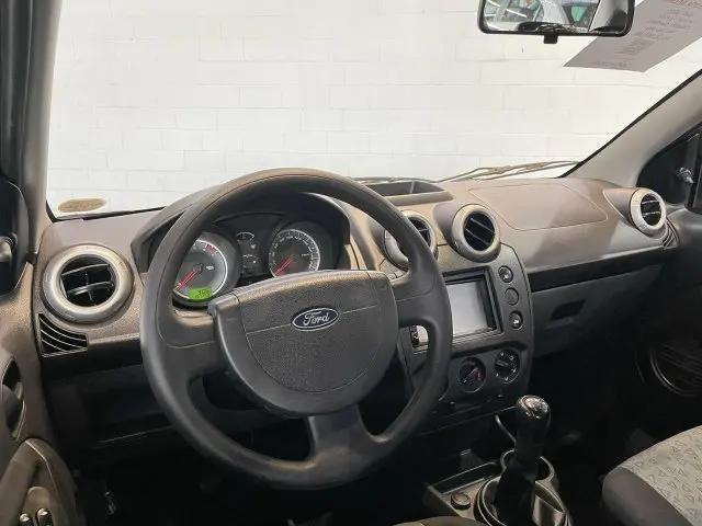 FIESTA SEDAN - 1.6 MPI SEDAN 8V 4P MANUAL