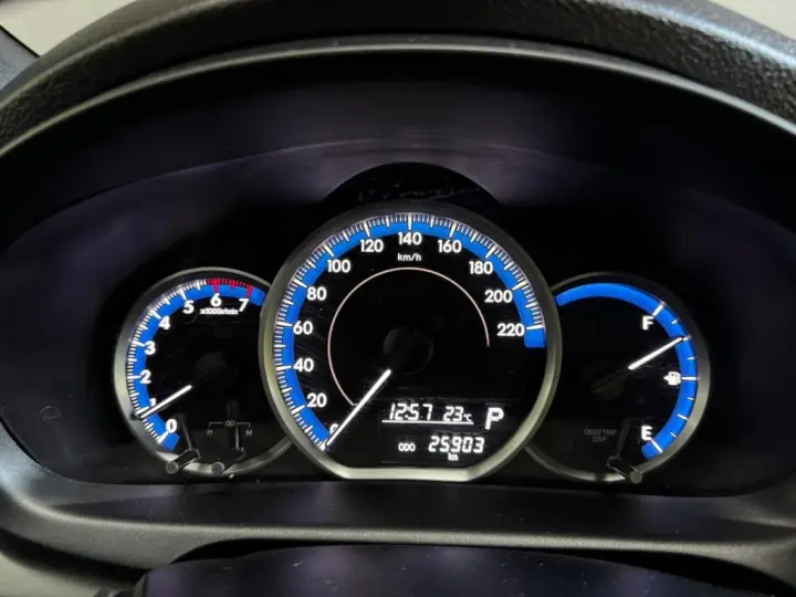 YARIS 1.5 16V FLEX XL MULTIDRIVE