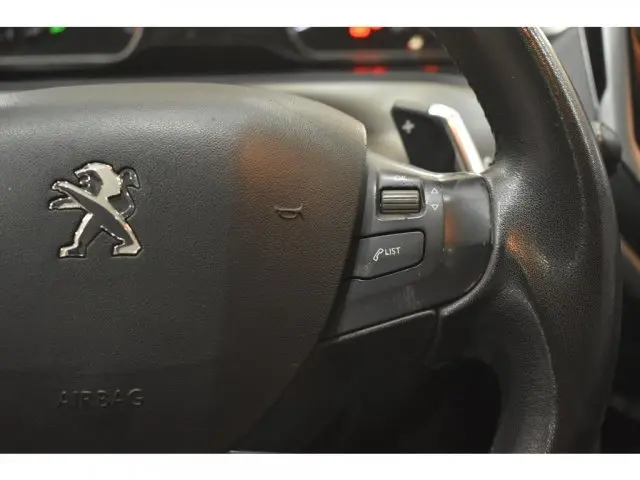 2008 - 1.6 16V GRIFFE 4P AUTOMÁTICO