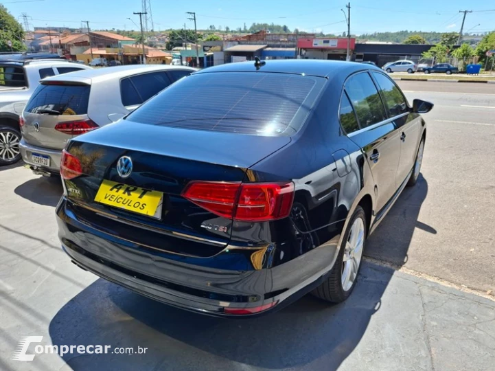 JETTA 2.0 TSI Highline 211cv