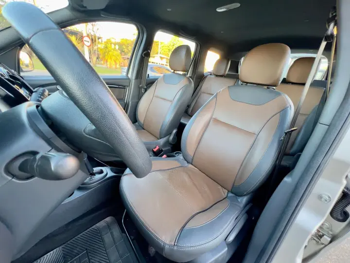 Duster 2.0 Dynamique 4X2 16V Flex 4P Automático