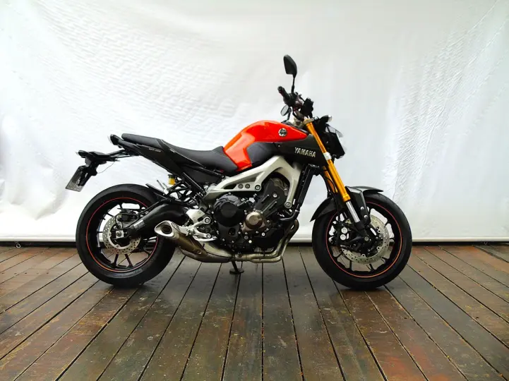 YAMAHA MT-09 ABS