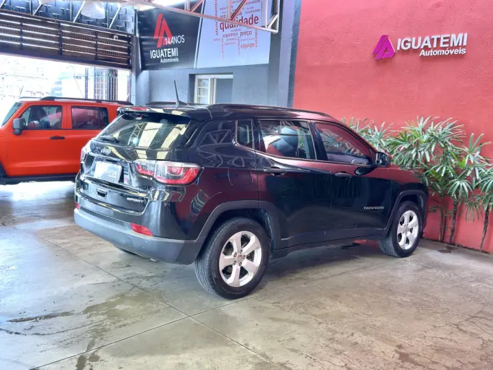 COMPASS 2.0 16V FLEX SPORT AUTOMÁTICO