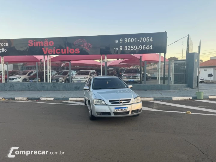 ASTRA 2.0 MPFI Advantage 8V