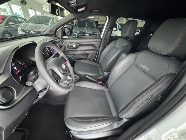 STRADA 1.0 TURBO 200 FLEX ULTRA CD CVT