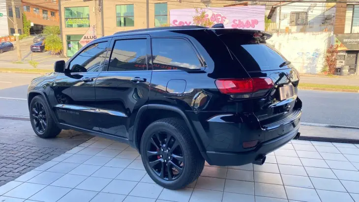 JEEP GRAND CHEROKEE 3.0 LIMITED 4X4 V6 24V TURBO