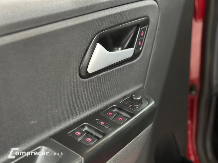 Fox Trendline 1.6 Flex 8V 5p