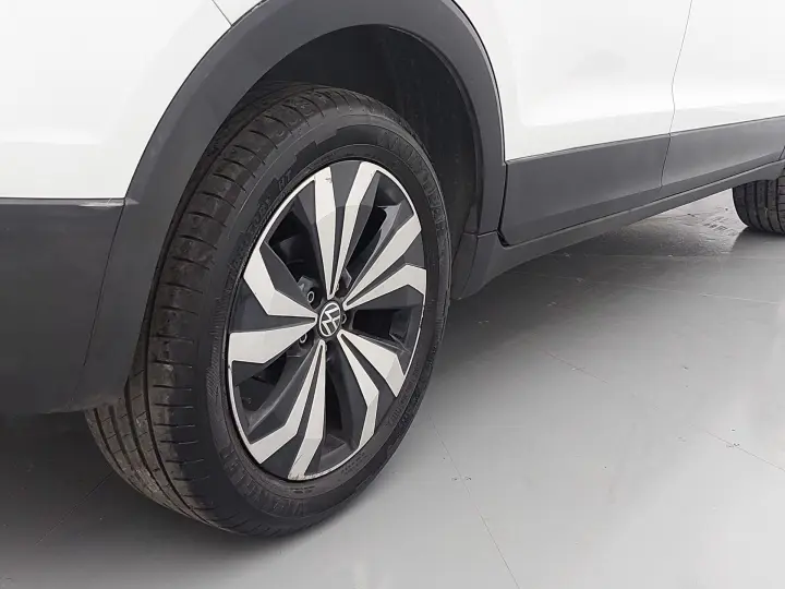 T-CROSS 1.0 200 TSI TOTAL FLEX AUTOMÁTICO