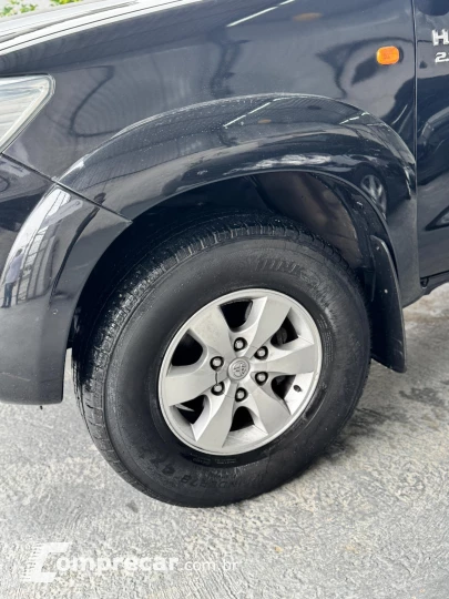 Hilux CD SR 4x2 2.7 16V/2.7 Flex Aut.