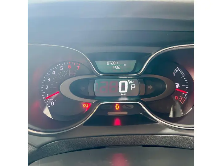 CAPTUR 2.0 16V HI-FLEX INTENSE AUTOMÁTICO