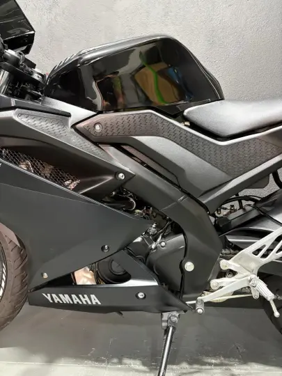 YZF-R15 ABS