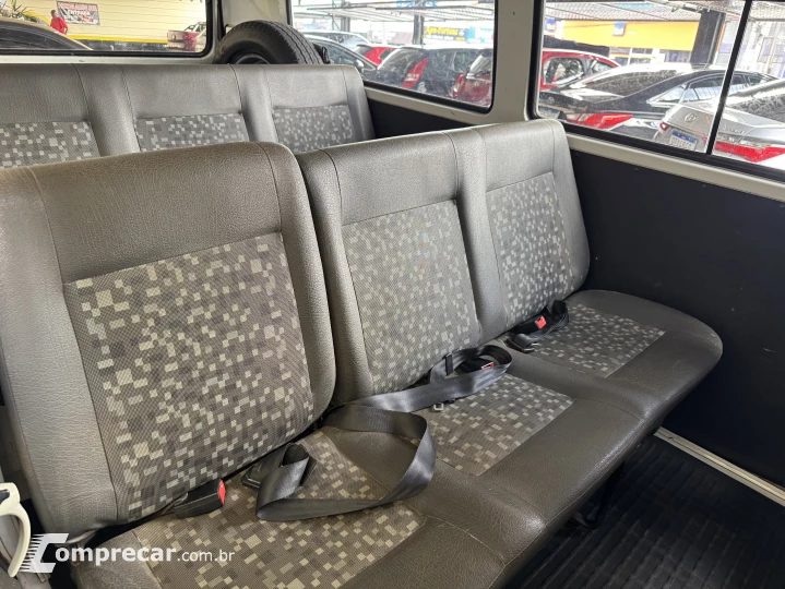 KOMBI 1.4 MI STD Escolar 8V