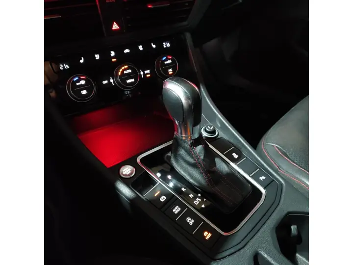 JETTA 2.0 350 TSI GASOLINA GLI DSG