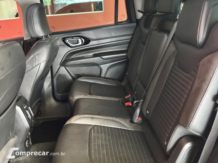 COMMANDER 1.3 T270 TURBO FLEX LIMITED AT6