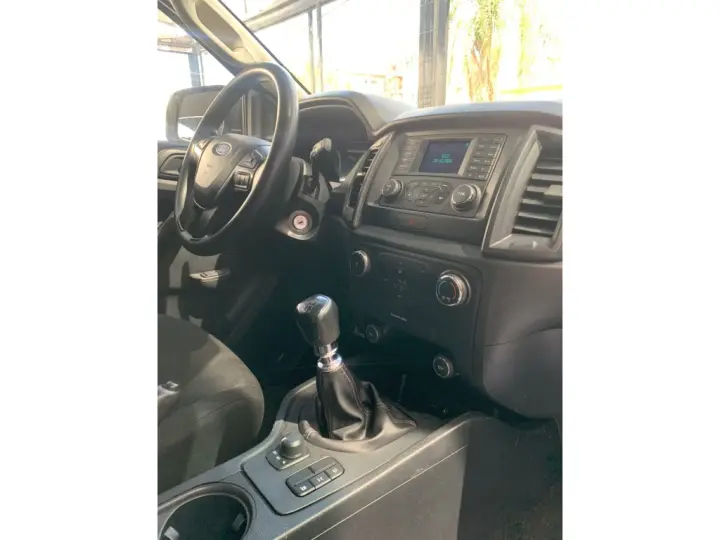 RANGER 2.2 XL 4X4 CS 16V DIESEL 2P MANUAL