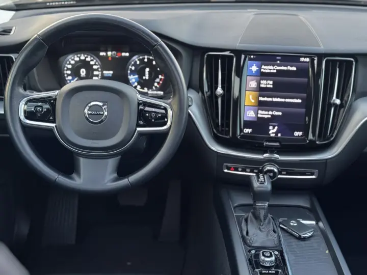 XC 60 T-5 MOMENTUM 2.0 254cv AWD 5p